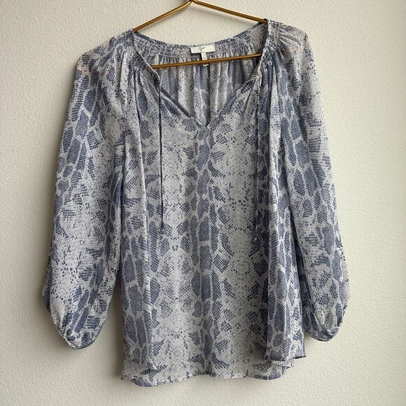 ✨$5/$25 Joie 100% Silk Spherra Blue Snake Print Size Xs Lightweight Career Wear - Picture 2 of 6